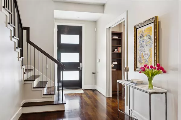 Bellaire, TX 77401,5102 Palmetto ST