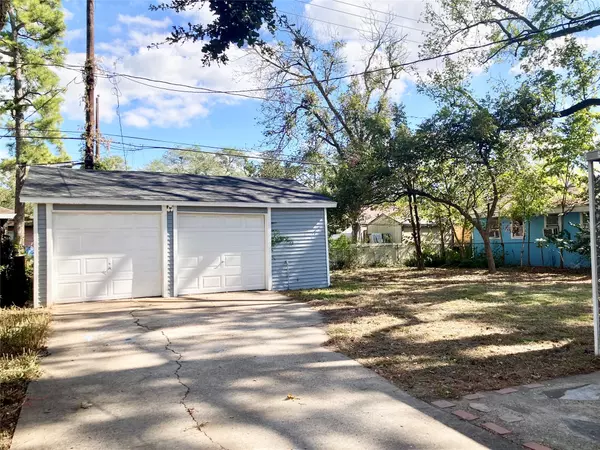 Houston, TX 77016,10124 Homestead