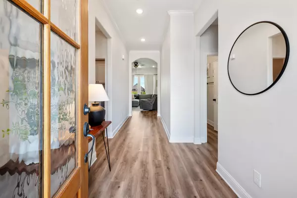 Snook, TX 77879,304 Brazos BND