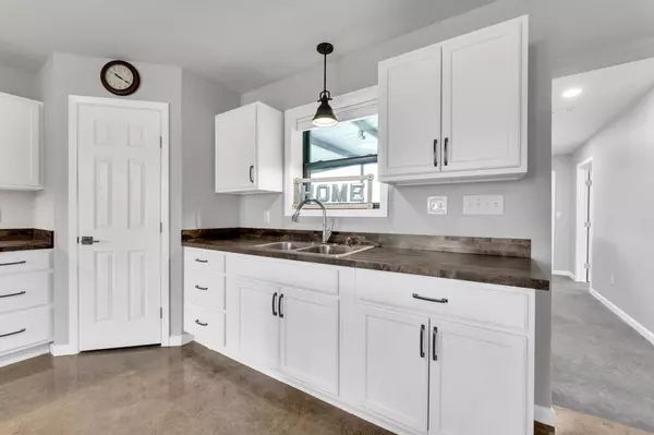 Dawson, TX 76639,18927 Fm 709 N