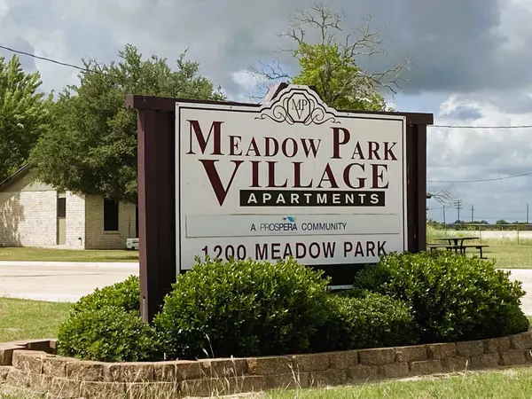 Lockhart, TX 78644,1200 Meadow Park