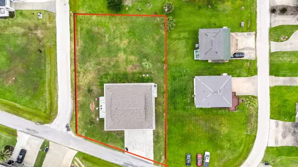 Crystal Beach, TX 77650,985 Sue DR