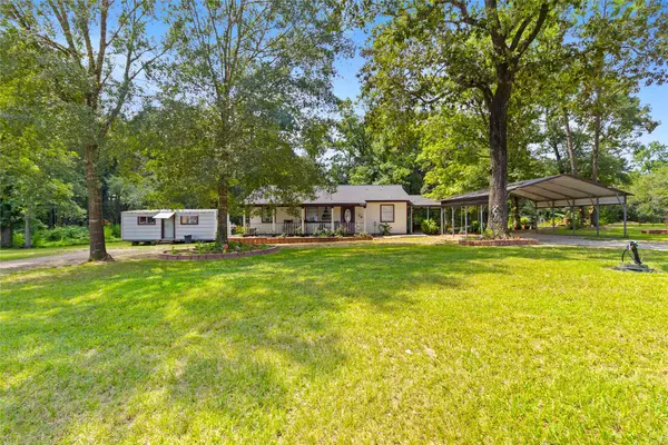 150 Devin RD, Cleveland, TX 77328