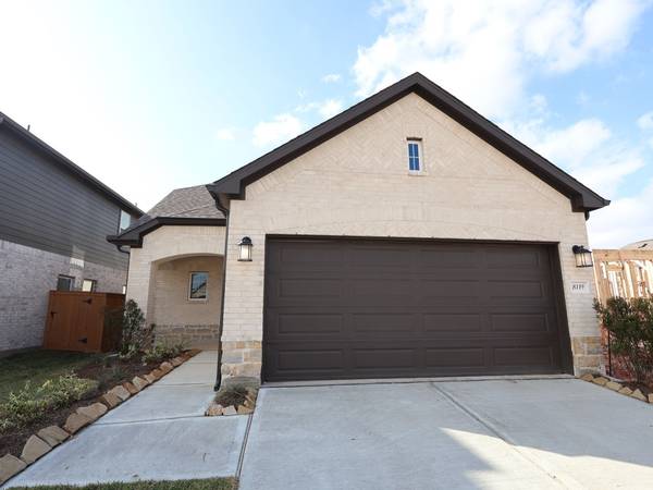 8119 Kay Harbor DR, Cypress, TX 77433