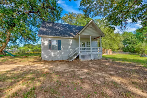 Spurger, TX 77660,156 County Road 4430