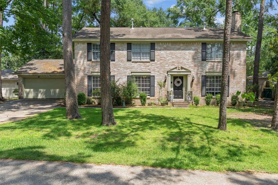 2828 S Logrun CIR, The Woodlands, TX 77380
