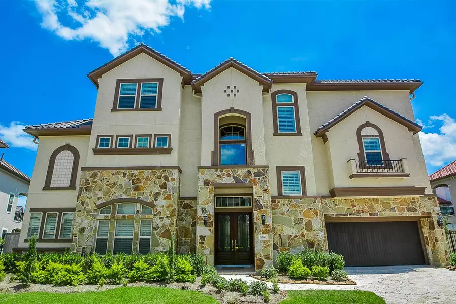 15907 Court ST, Sugar Land, TX 77478