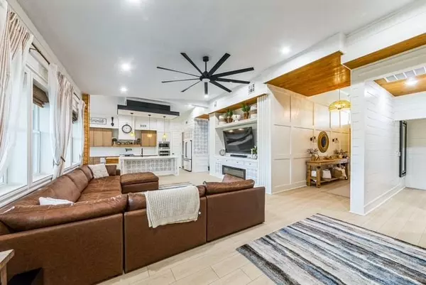 Angleton, TX 77515,209 Horse Shoe TRL