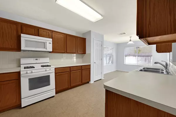 Katy, TX 77449,22119 Guston Hall LN