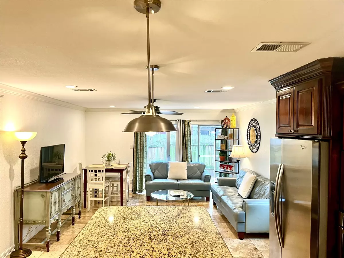 The Woodlands, TX 77380,2109 N Red Cedar Circle