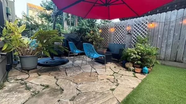 Houston, TX 77007,1123 Patterson ST