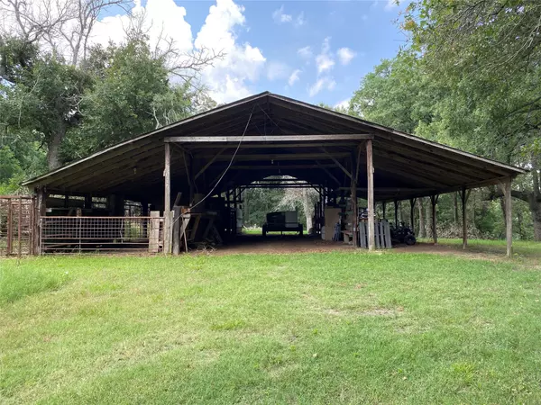 Buffalo, TX 75831,17520 County Road 221