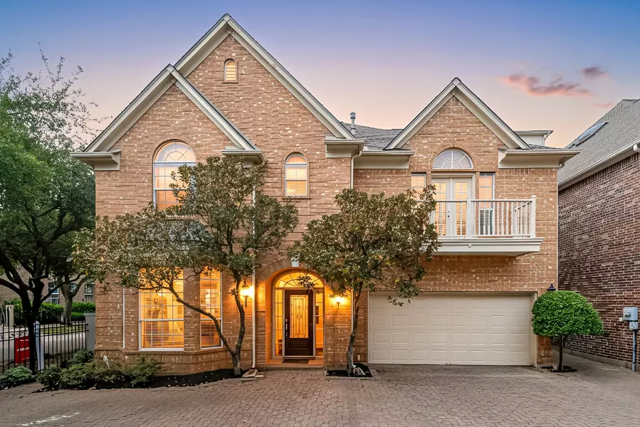 5322 Fayette ST, Houston, TX 77056