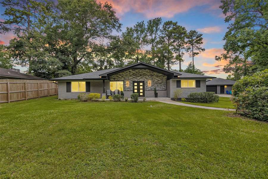 1302 Spring Creek DR, Spring, TX 77386
