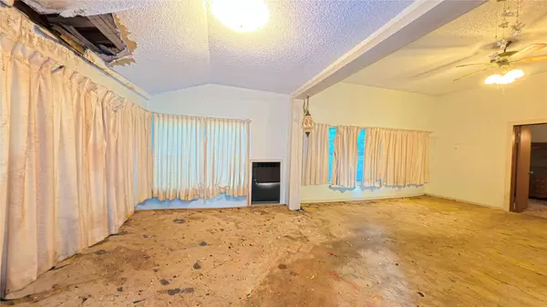 Eagle Lake, TX 77434,420 E Stockbridge ST