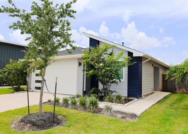 2905 Chase Cross LN, Houston, TX 77047