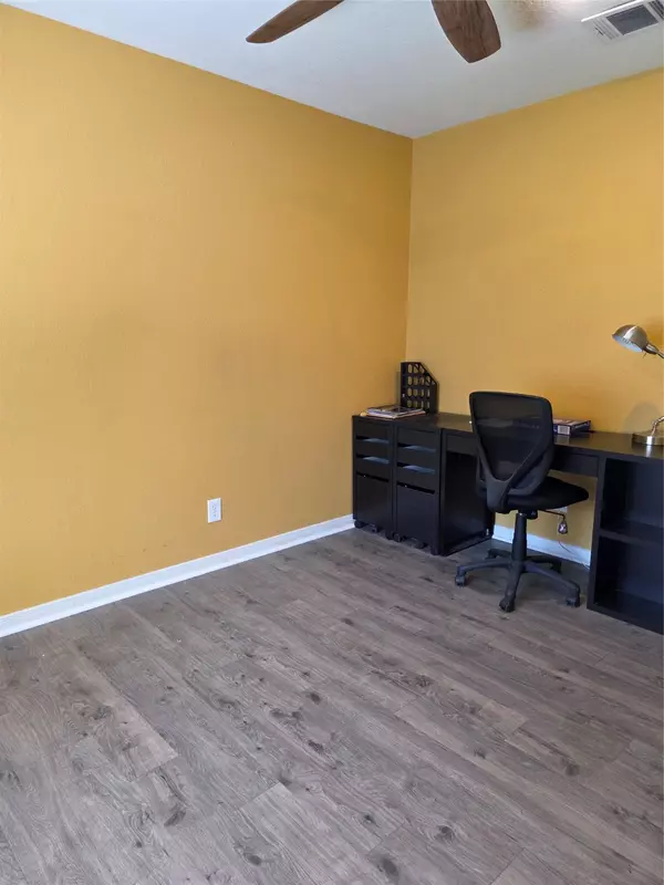 Brenham, TX 77833,2701 Cypress CIR