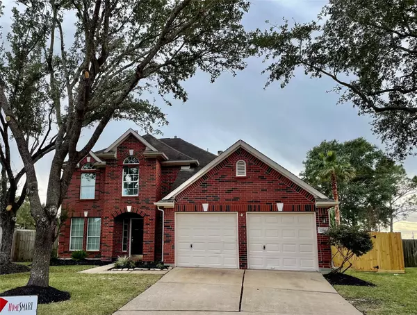 2146 Winding Springs DR, League City, TX 77573