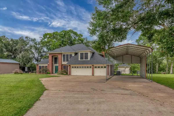 7739 County Road 684, Sweeny, TX 77480