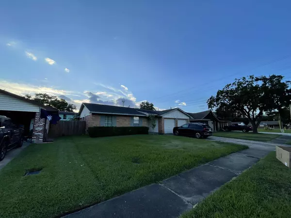 Pasadena, TX 77503,704 Teabury AVE