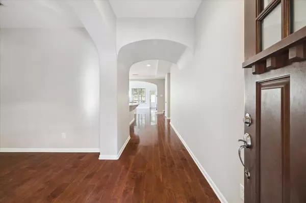 The Woodlands, TX 77382,6 Douvaine CT