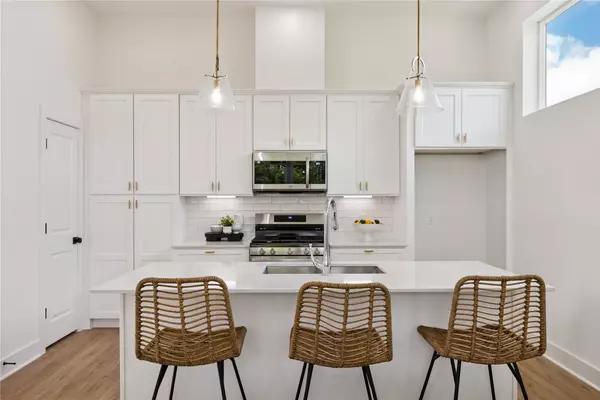 Houston, TX 77091,835E Rachel ST