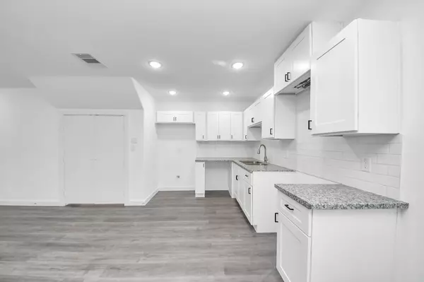 Houston, TX 77088,2322 Wavell ST #B