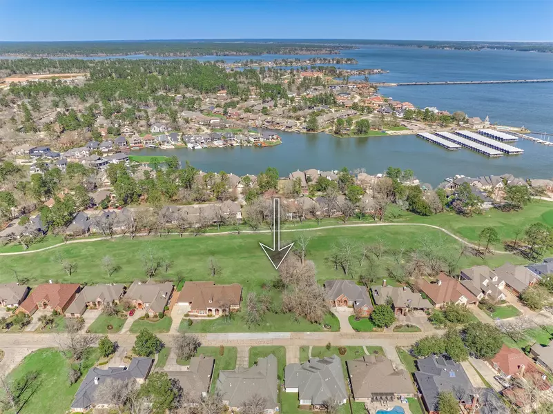 61 Edgewood DR, Montgomery, TX 77356