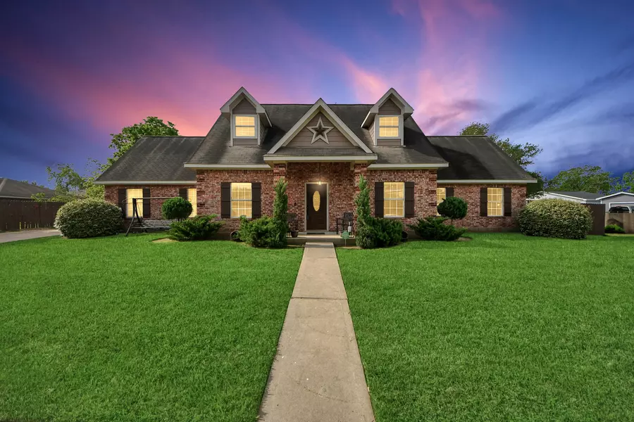 1603 Dove Run, Brookshire, TX 77423