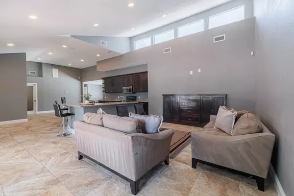 Houston, TX 77090,200 Hallow Tree LN #1411-2