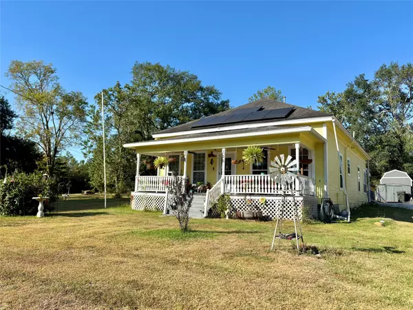 Chester, TX 75936,326 Park LOOP