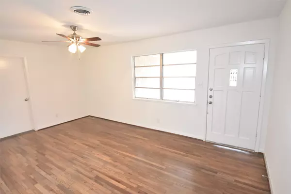 Houston, TX 77080,9630 Truscon DR