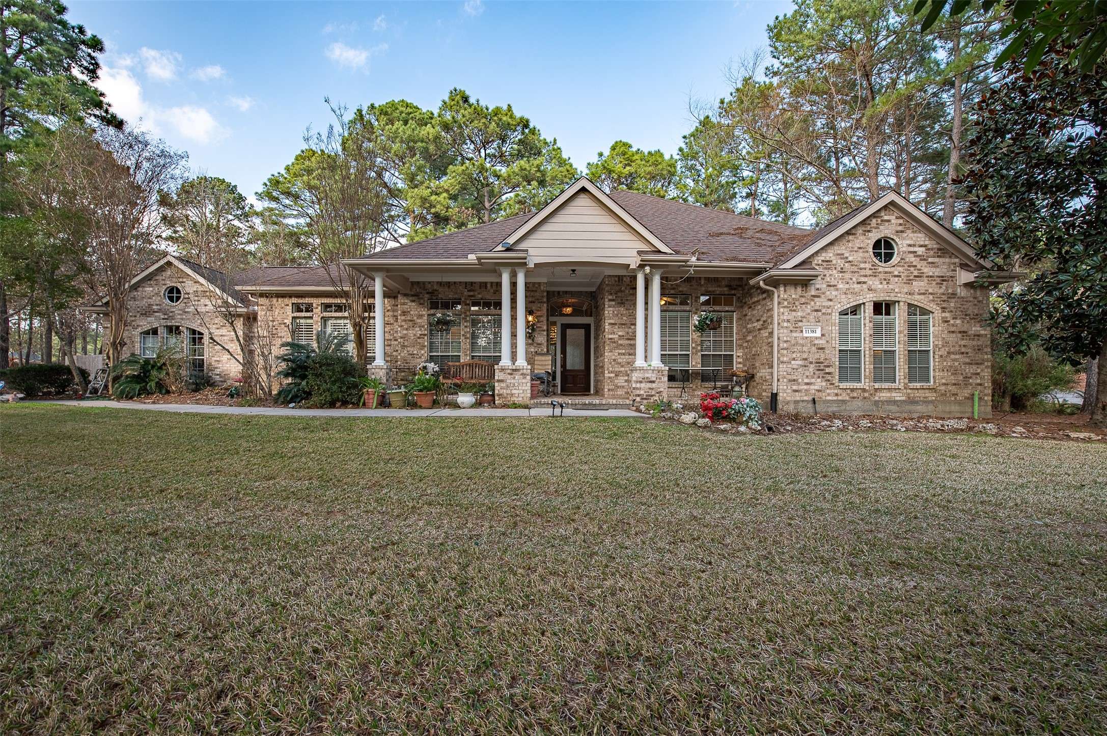 11381 Grand Harbor BLVD, Montgomery, TX 77356