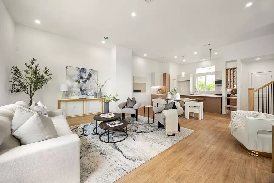 1739 Mary ST, Houston, TX 77026