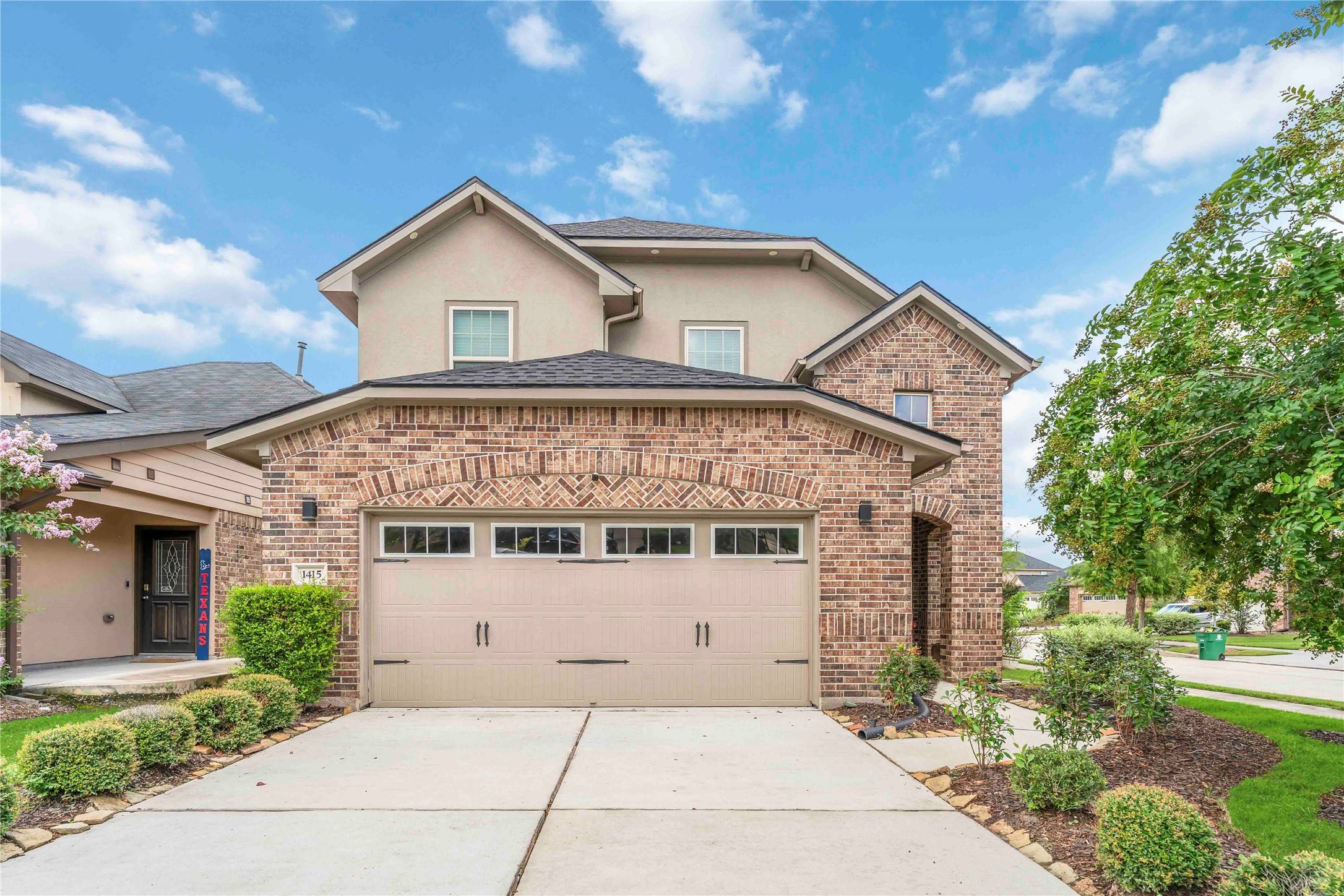 1415 Woods Lake CT, Houston, TX 77047