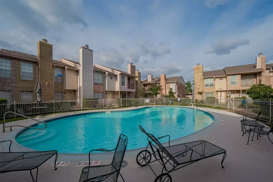 3100 Jeanetta ST #302, Houston, TX 77063