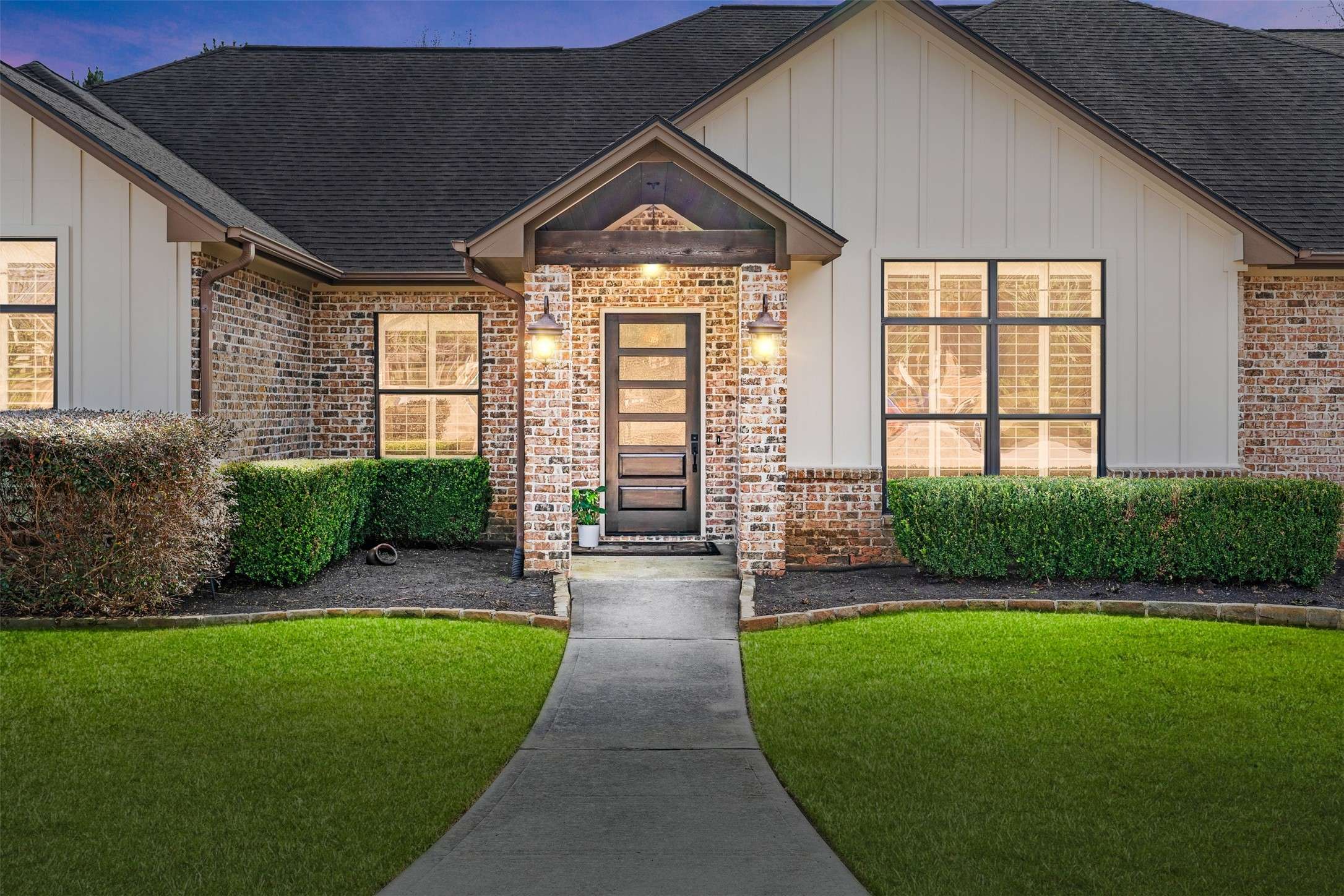 11388 Majestic DR, Montgomery, TX 77316