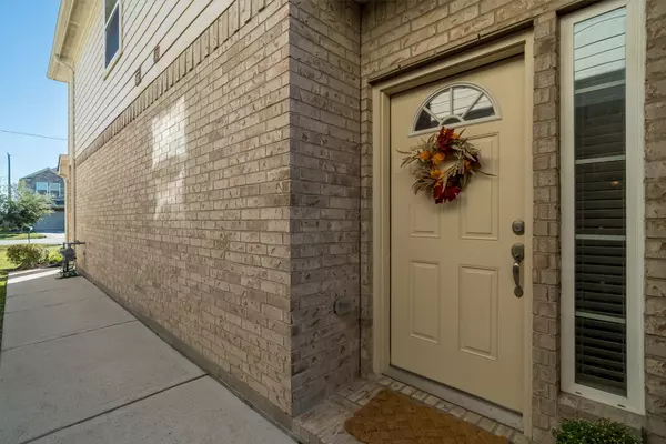 La Porte, TX 77571,523 N 1st ST