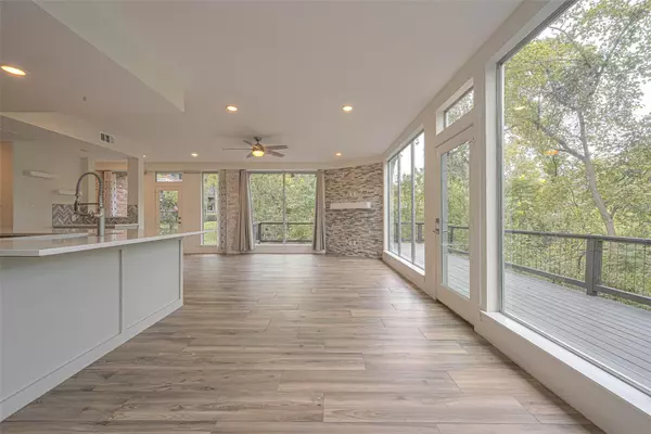 Houston, TX 77057,6628 Bayou Glen RD #6628