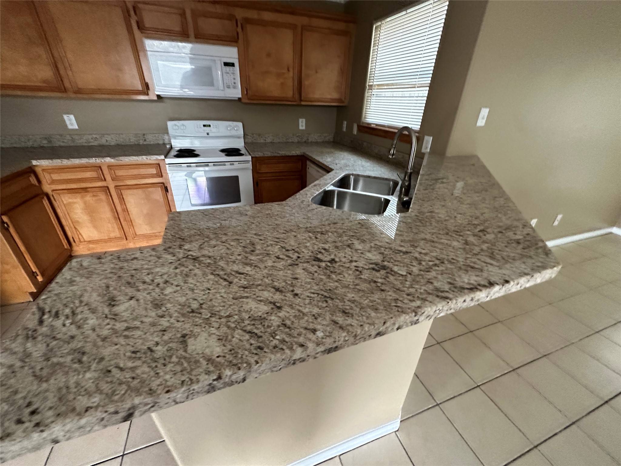 Houston, TX 77051,4645 Knoxville ST