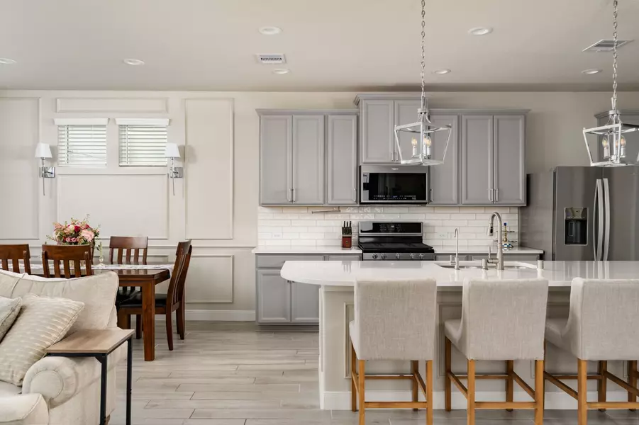 9810 Falling Fern LN, Houston, TX 77080