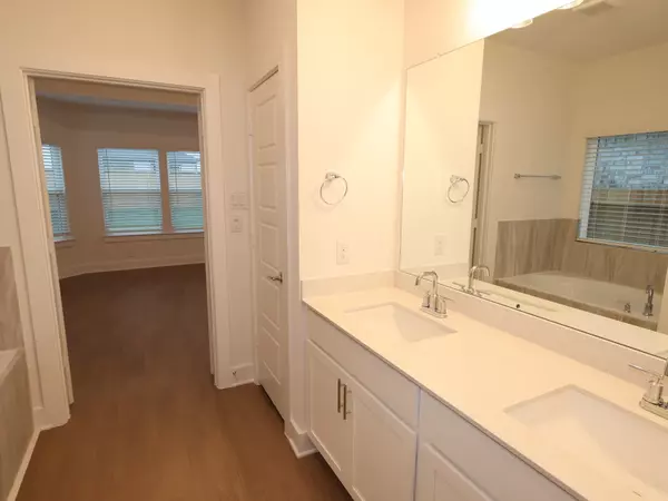 Cypress, TX 77433,8115 Kay Harbor DR