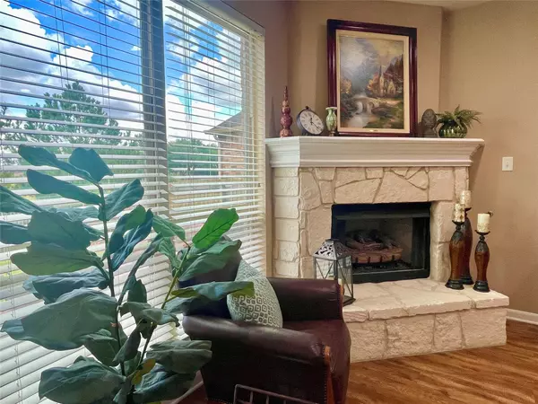 Brenham, TX 77833,2307 Parker CT