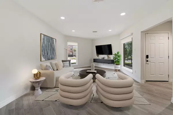 Houston, TX 77057,1928 Augusta DR