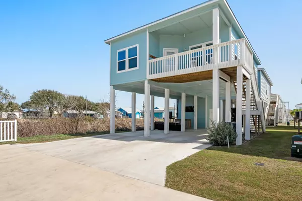 Rockport, TX 78382,111 Rainbow Reef