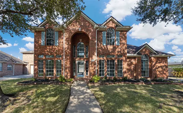 2020 Sterling Pointe CT, League City, TX 77573