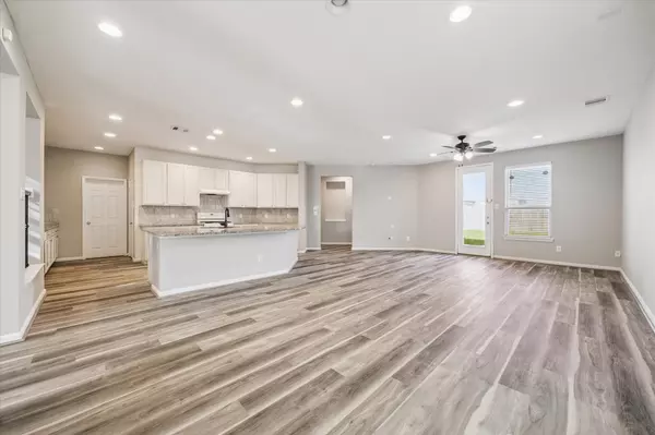 Houston, TX 77038,11726 Wren Crossing DR