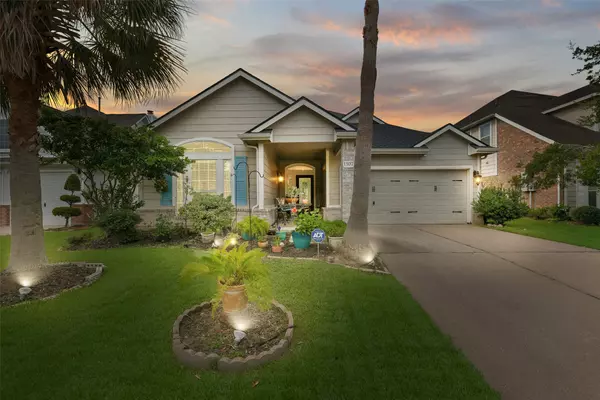 1507 Roaring Springs LN,  Seabrook,  TX 77586