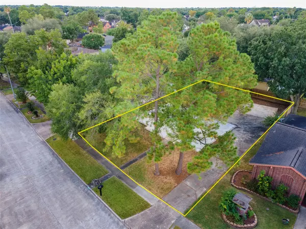11426 Sagewillow LN, Houston, TX 77089