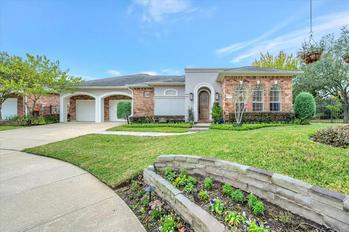Houston, TX 77059,15502 Greens Cove WAY